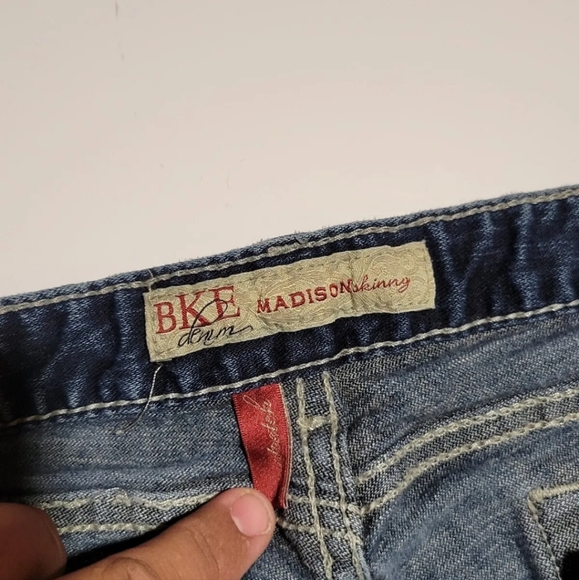 BKE Jeans Womens Size 28x33.5 (28x31) Blue Madison Boot Dark Wash Denim Bk17121L - Picture 6 of 11